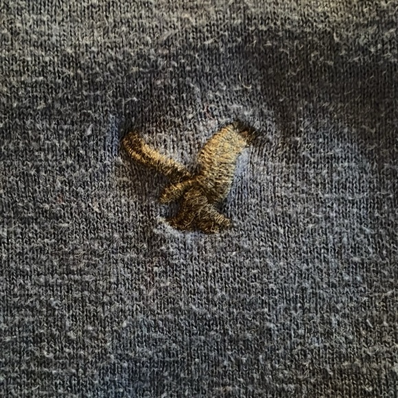 V-neck sweater - Picture 3 of 6